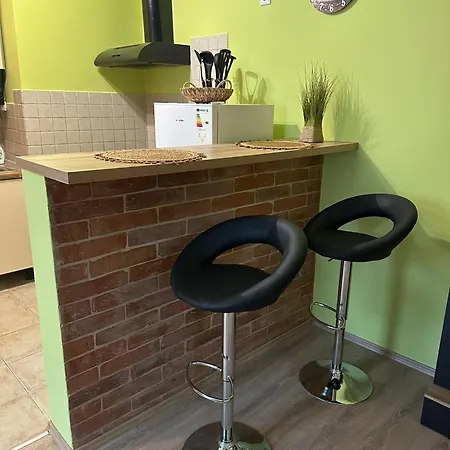 Oeroekzoeld Apartment